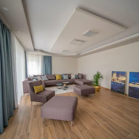 Al Hayat Apartment